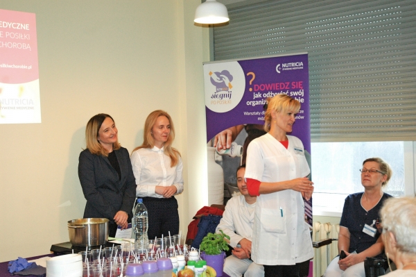 "Sięgnij po posiłki"