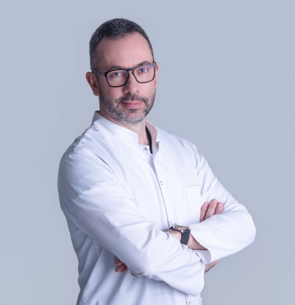 Prof Michał Holecki