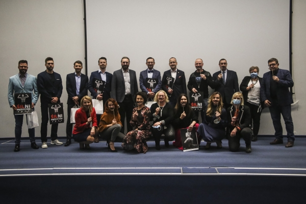 Movember - doskonałą okazją do podsumowania kalendarza "ŚiLni Mężczyźni"